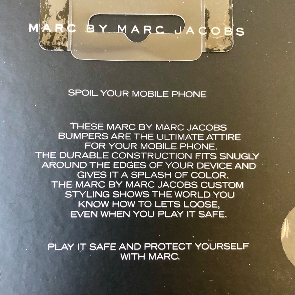 NWT MARC BY MARC JACOBS Phone Case - Picture 7 of 7